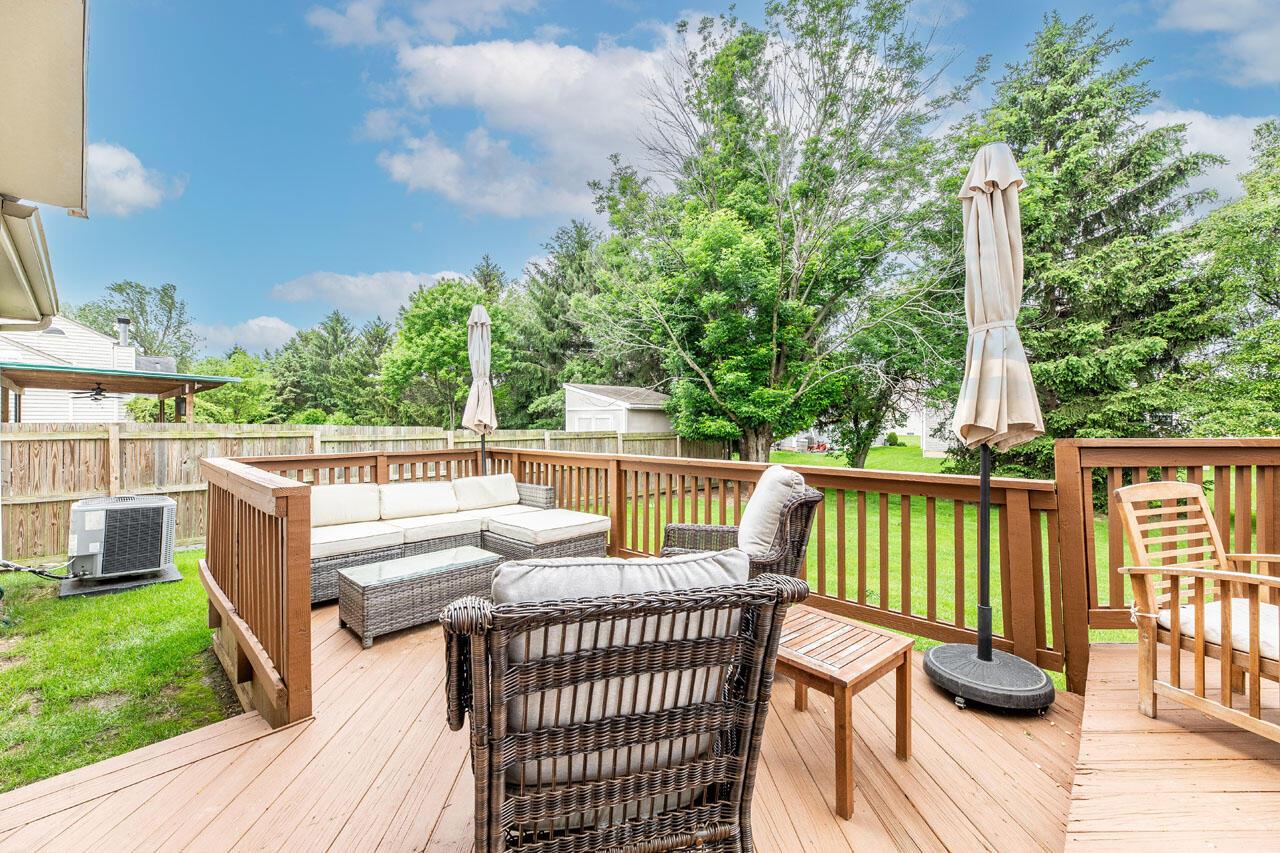 2643 Westrock Drive, Hilliard, Ohio image 40