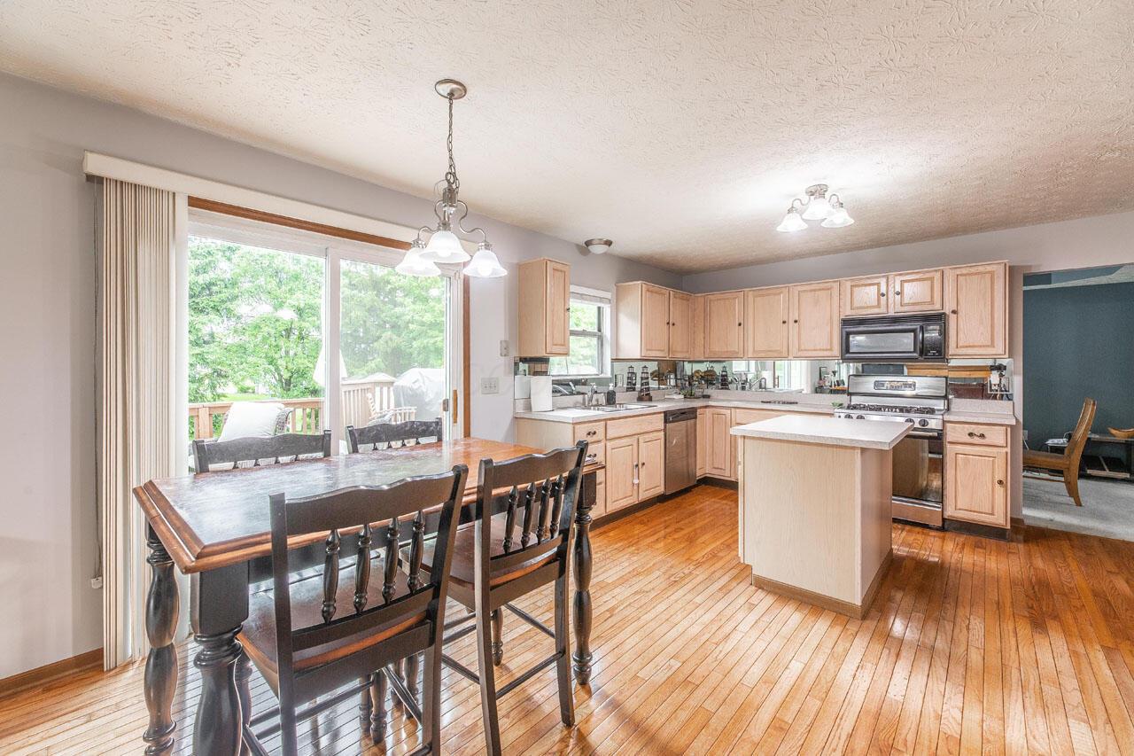 2643 Westrock Drive, Hilliard, Ohio image 13