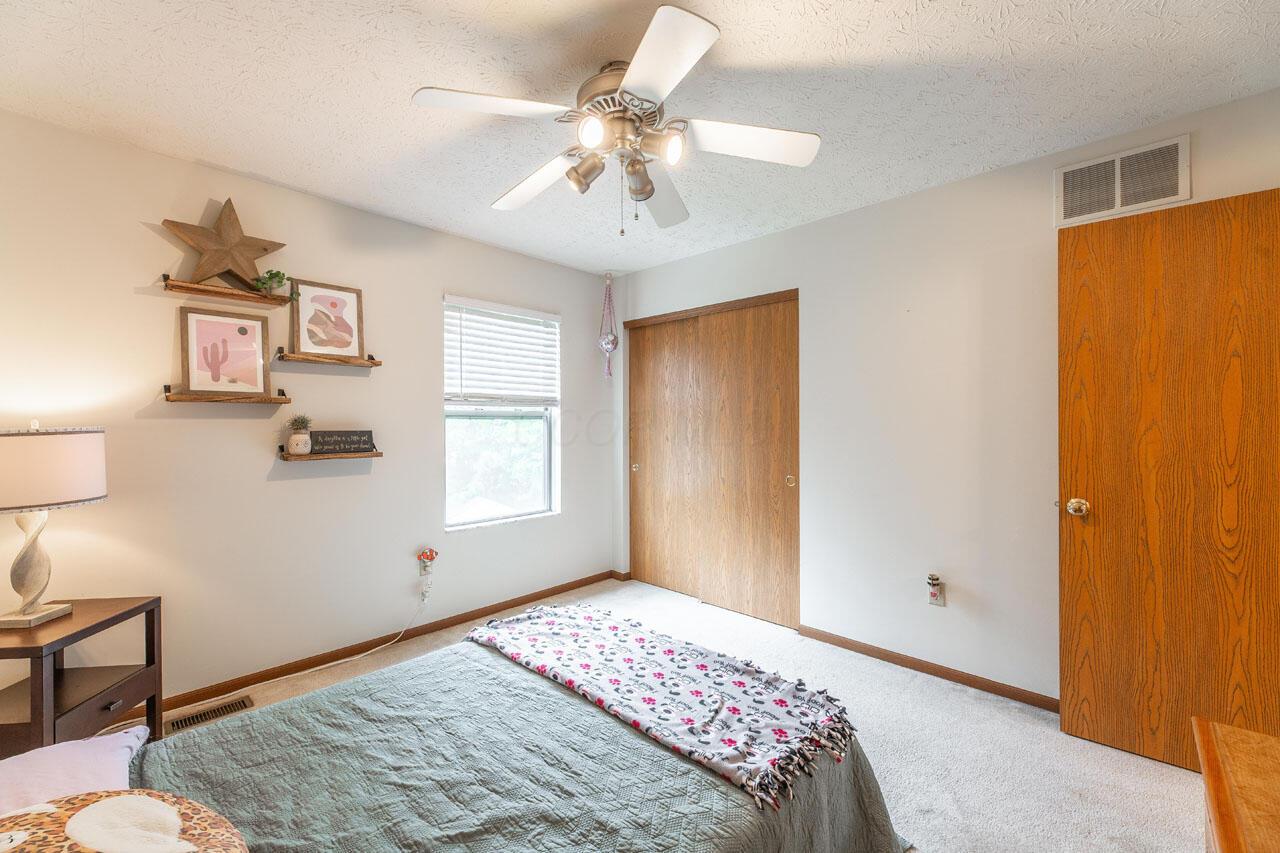 2643 Westrock Drive, Hilliard, Ohio image 31
