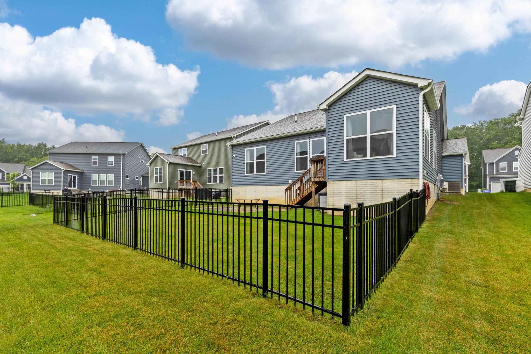 6464 Rockhold Drive, Westerville, Ohio image 38