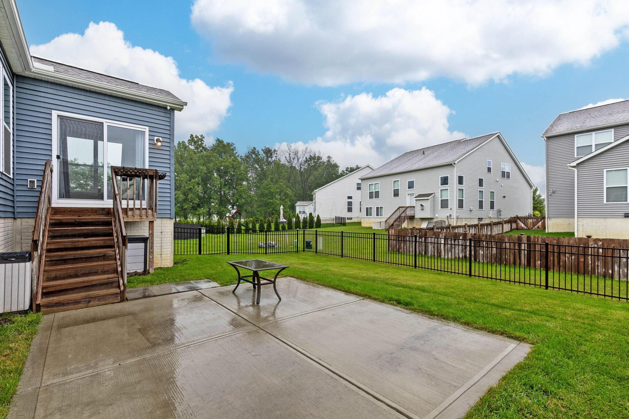 6464 Rockhold Drive, Westerville, Ohio image 37