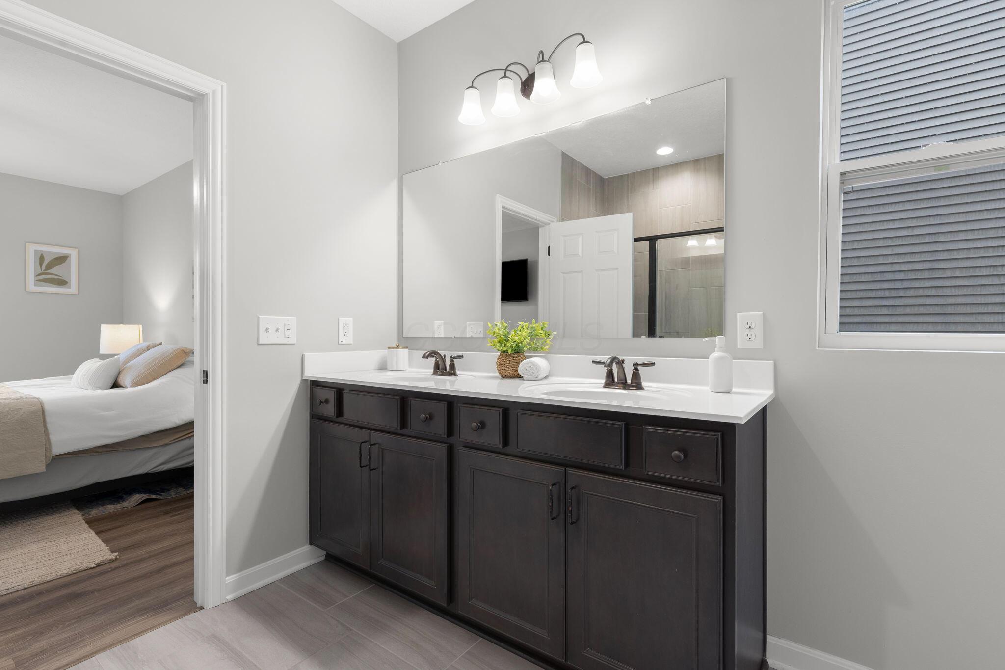 6464 Rockhold Drive, Westerville, Ohio image 18