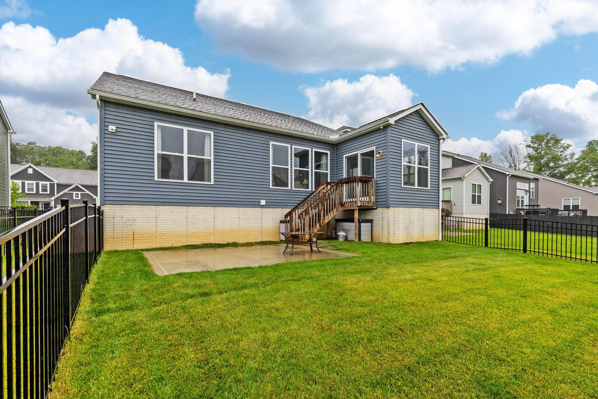 6464 Rockhold Drive, Westerville, Ohio image 36