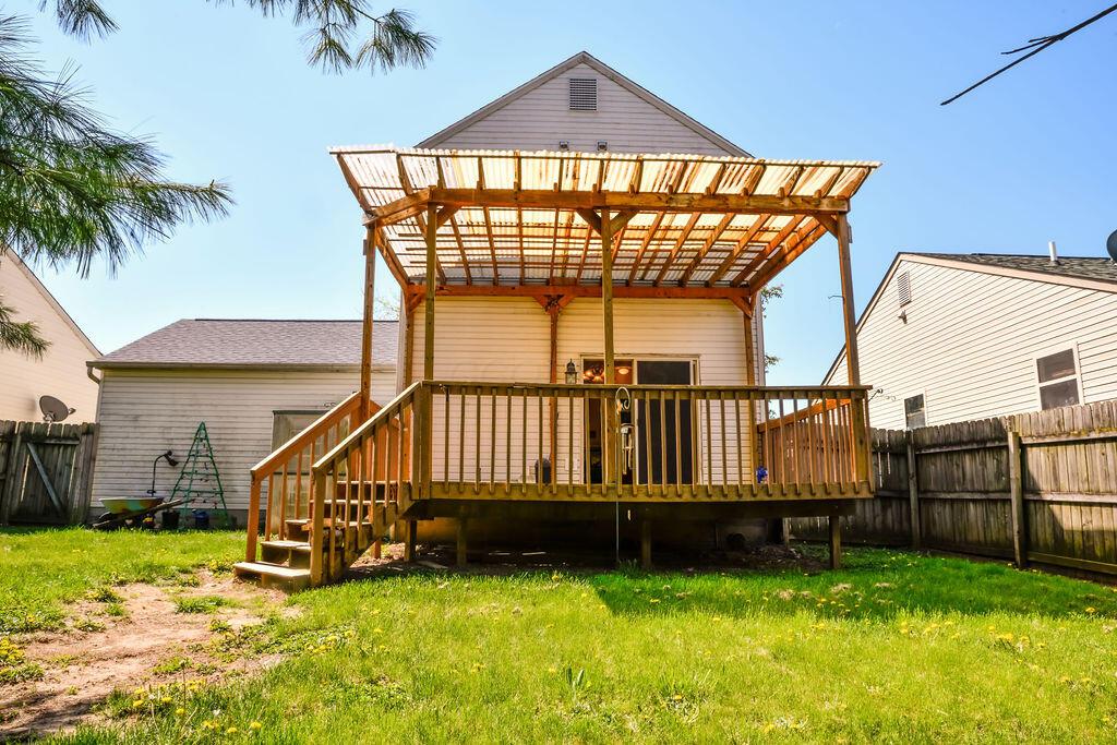 358 Chatterly Lane, Columbus, Ohio image 17