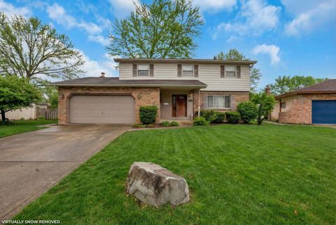 Photo of 1852 Balsamridge Road, Columbus, OH 43229 (MLS # 226005630)