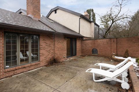 Tiny photo for 5671 Bastille Place, Columbus, OH 43213 (MLS # 226006298)