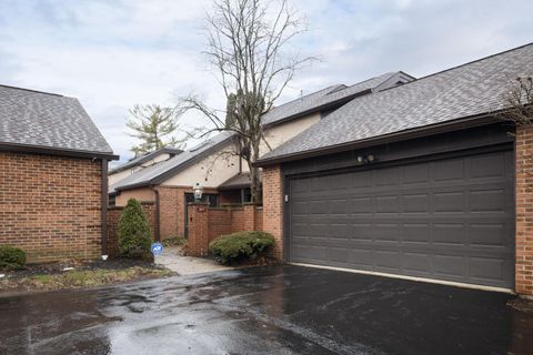 Tiny photo for 5671 Bastille Place, Columbus, OH 43213 (MLS # 226006298)