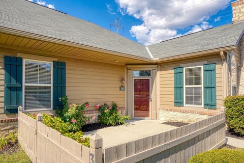 Tiny photo for 310 Waterside Drive, Delaware, OH 43015 (MLS # 225037319)