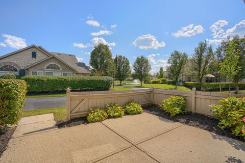 Tiny photo for 310 Waterside Drive, Delaware, OH 43015 (MLS # 225037319)