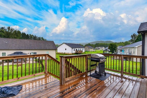 Tiny photo for 13922 Hemlock Parkway, Logan, OH 43138 (MLS # 226036239)