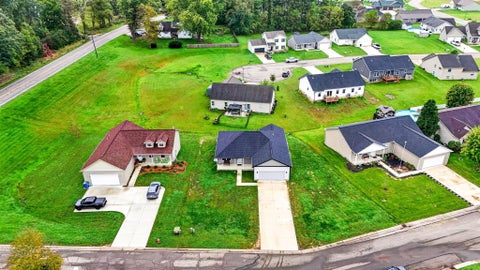 Tiny photo for 13922 Hemlock Parkway, Logan, OH 43138 (MLS # 226036239)