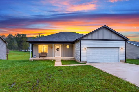 Tiny photo for 13922 Hemlock Parkway, Logan, OH 43138 (MLS # 226036239)