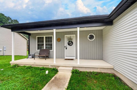 Tiny photo for 13922 Hemlock Parkway, Logan, OH 43138 (MLS # 226036239)