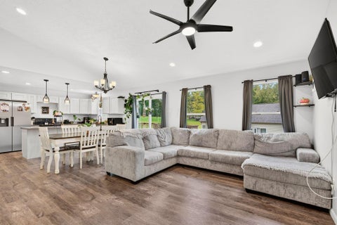 Tiny photo for 13922 Hemlock Parkway, Logan, OH 43138 (MLS # 226036239)