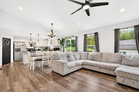 Tiny photo for 13922 Hemlock Parkway, Logan, OH 43138 (MLS # 226036239)