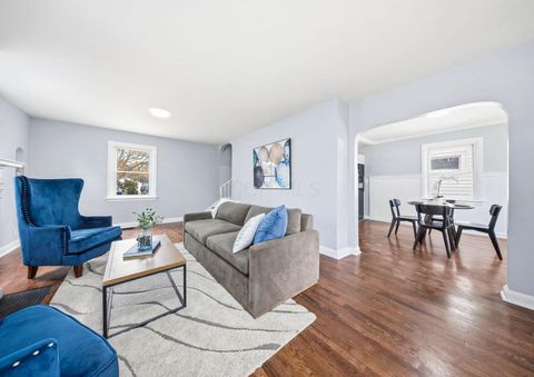 Photo of 1370 S Champion Avenue, Columbus, OH 43206 (MLS # 226013140)