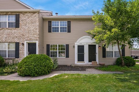 Photo of 7875 Meadowhaven Boulevard 54 #54, Columbus, OH 43235 (MLS # 226021270)