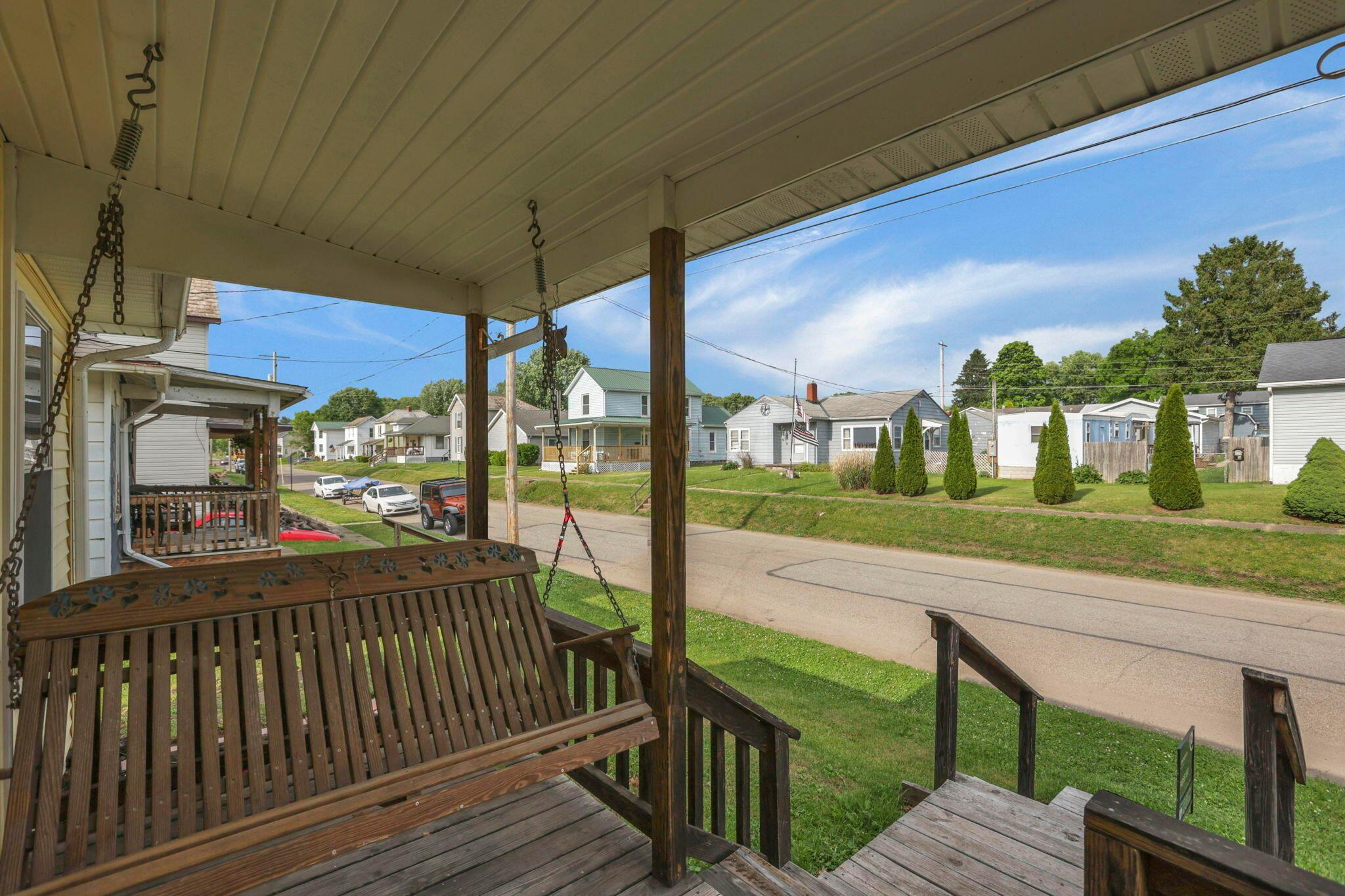 95 S Pembroke Avenue