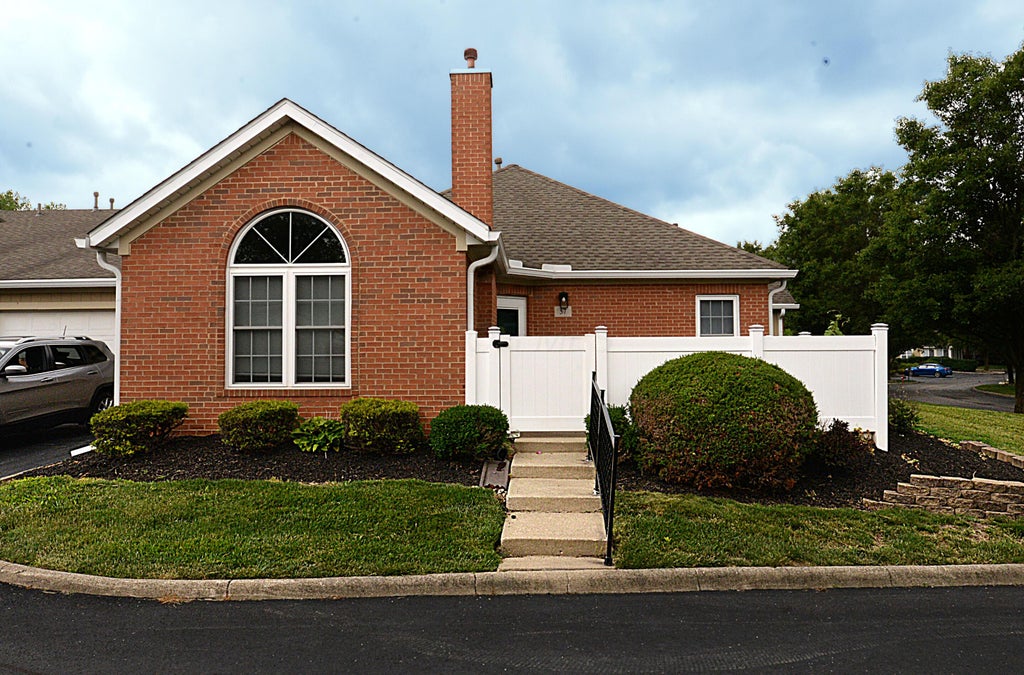 Photo of 57 Green Lane, Pickerington, OH 43147 (MLS # 226021901)