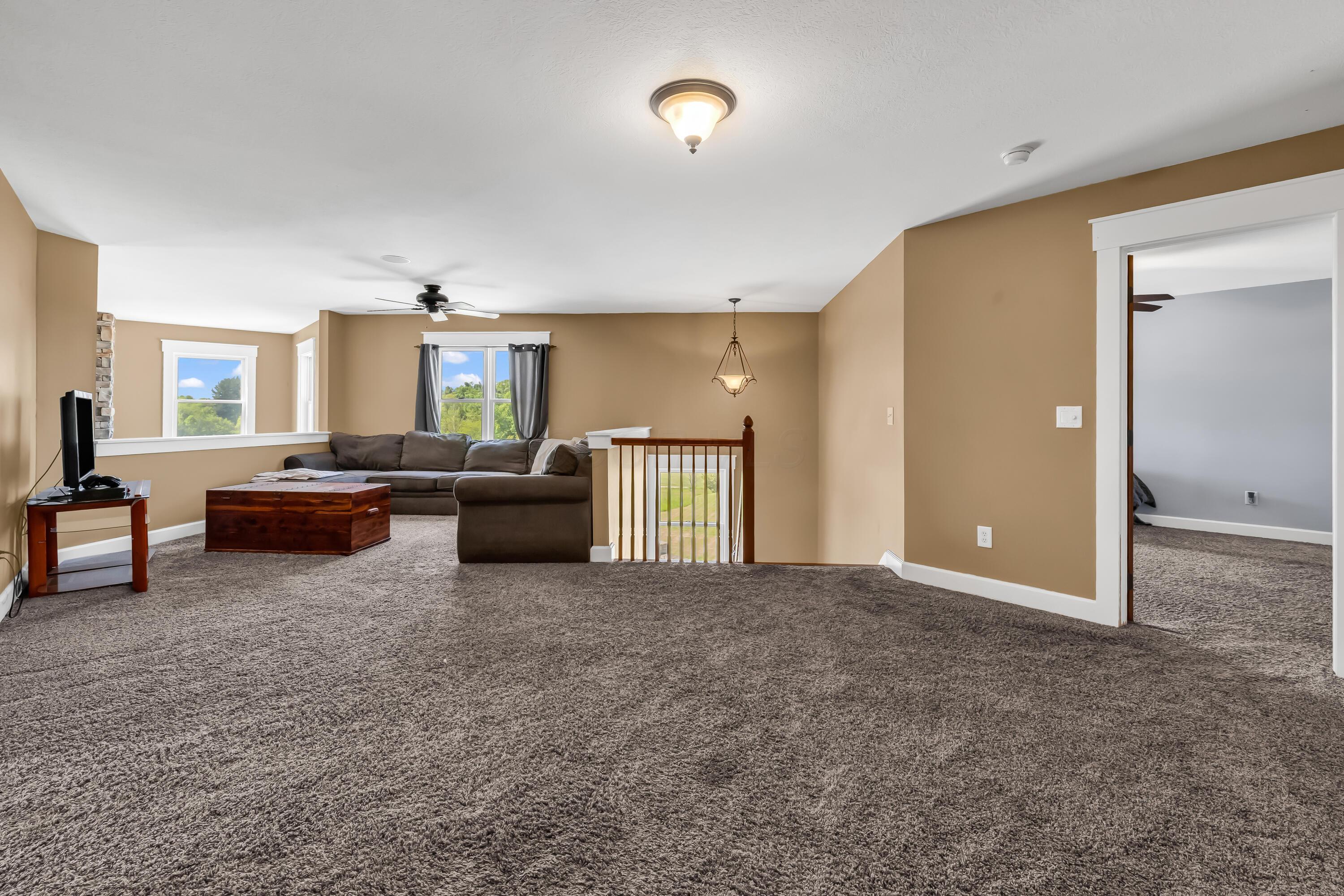 16689 Bailor Rd, Laurelville, OH, 43135, USA, 5 Bedrooms Bedrooms, ,5 BathroomsBathrooms,Residential,Active,16689 Bailor Rd,226016523