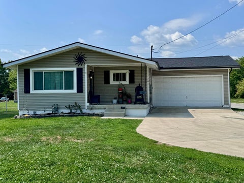 Photo of 107 Jefferson Avenue, Ashville, OH 43103 (MLS # 226033254)