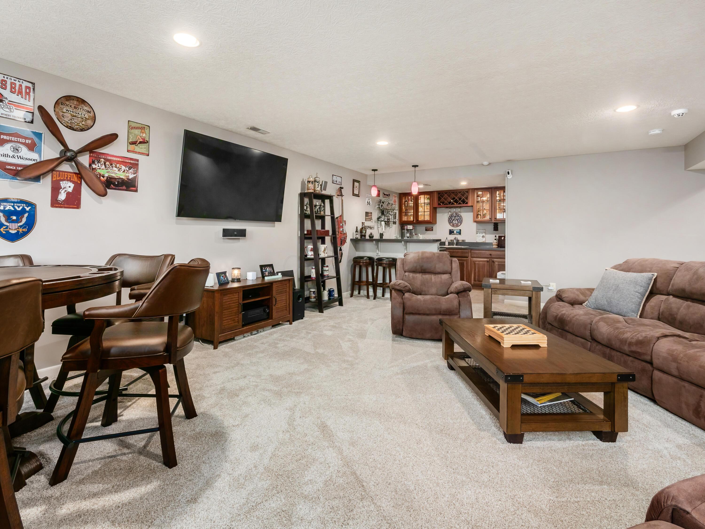 2019 Autumn Wind Drive, Grove City, Ohio image 24