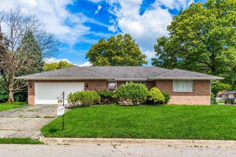 Photo of 1372 Bellflower Avenue, Columbus, OH 43204 (MLS # 226031573)