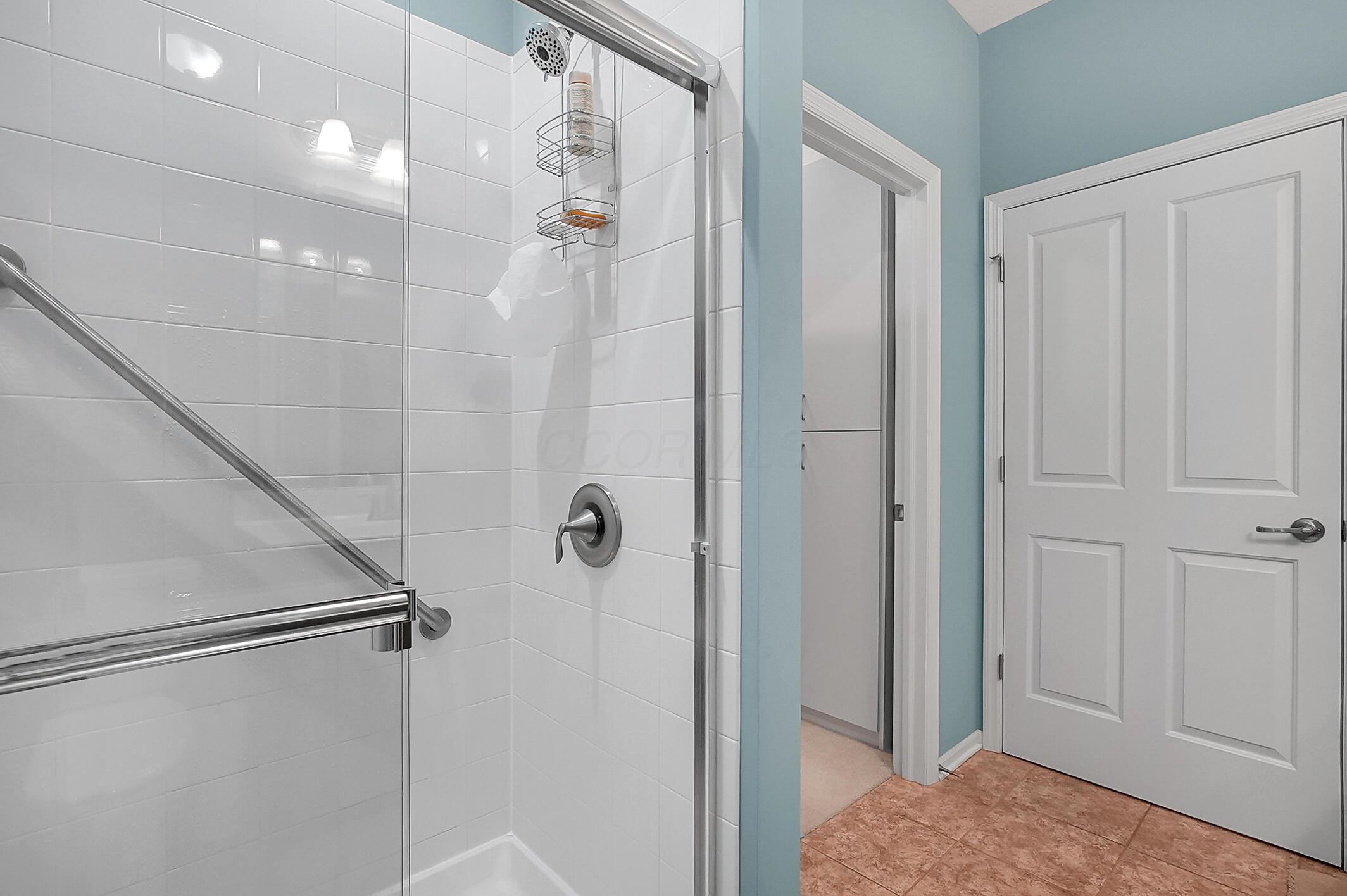 4756 Clubpark Drive, Hilliard, Ohio image 25