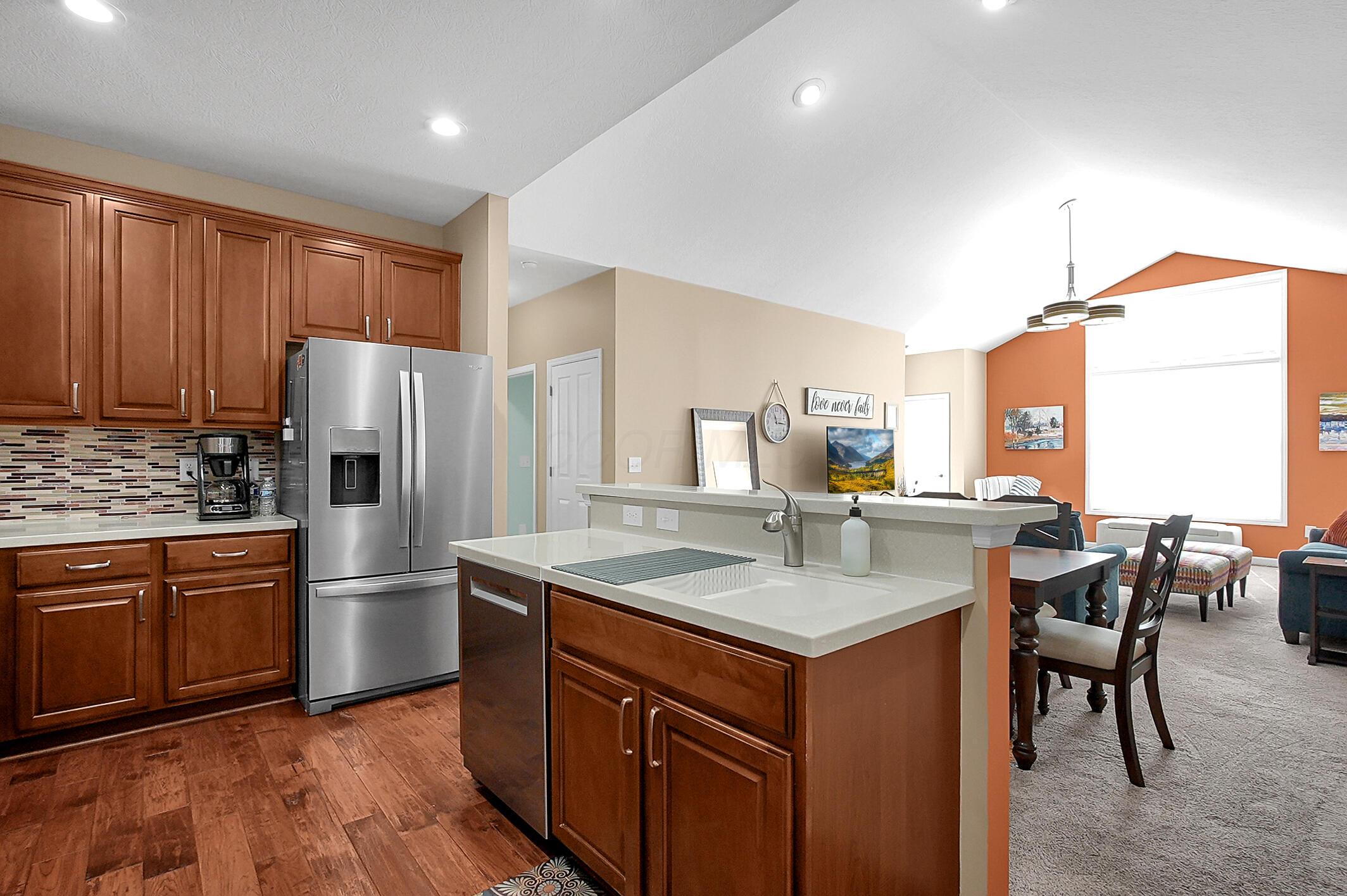 4756 Clubpark Drive, Hilliard, Ohio image 14