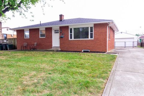 Photo of 145 Ziegler Avenue, Columbus, OH 43207 (MLS # 225036511)