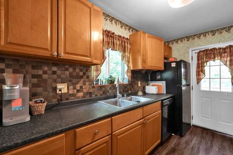 Tiny photo for 315 15th Street, Lancaster, OH 43130 (MLS # 226017578)