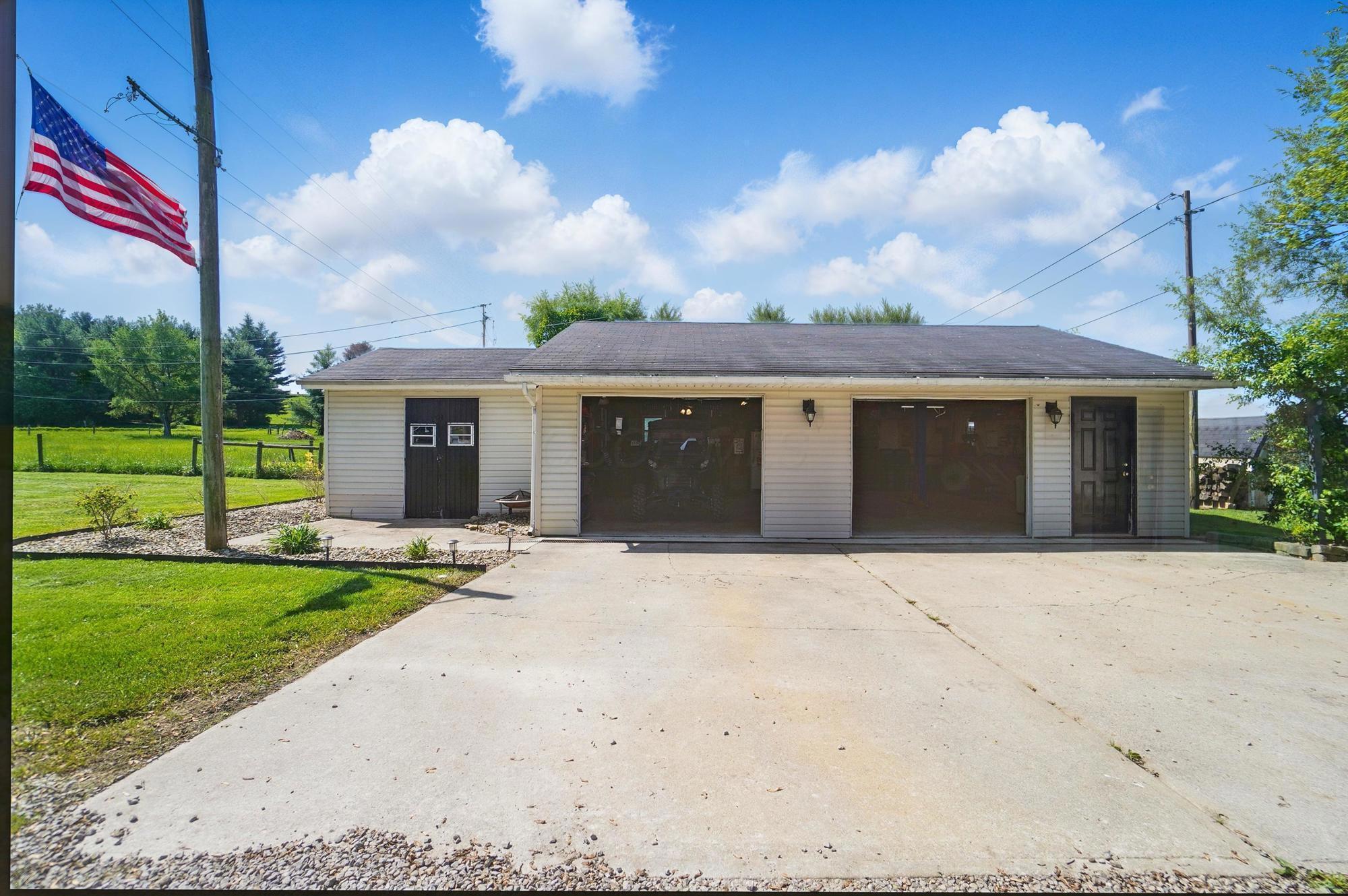 12955 State Route 188, Thornville, Ohio image 7
