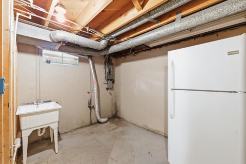 Tiny photo for 1155 Saling Drive, Columbus, OH 43229 (MLS # 226037193)