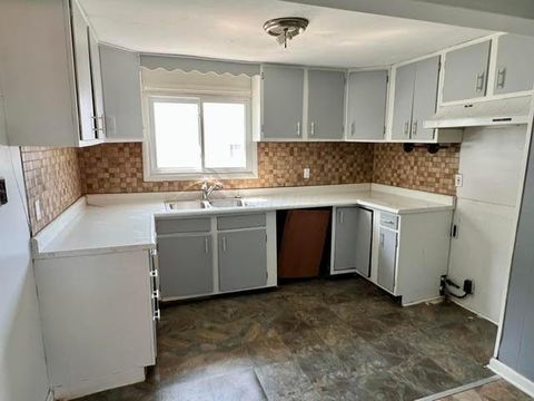 Tiny photo for 1218 S Main Street, Washington Court House, OH 43160 (MLS # 226027733)