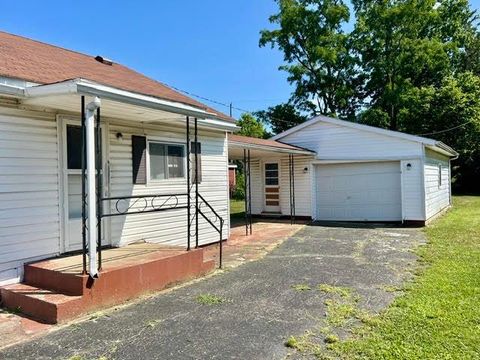 Tiny photo for 1218 S Main Street, Washington Court House, OH 43160 (MLS # 226027733)