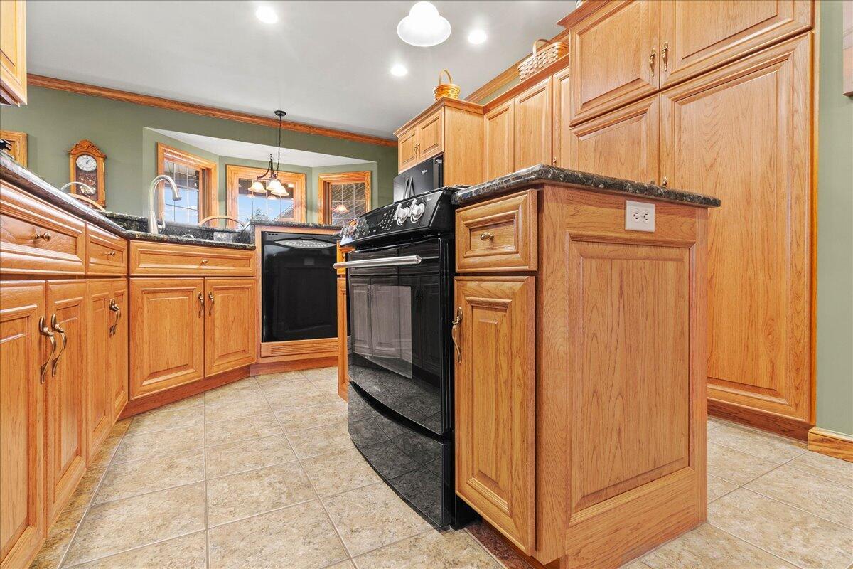 8749 Liberty Trace Lane, West Liberty, Ohio image 25