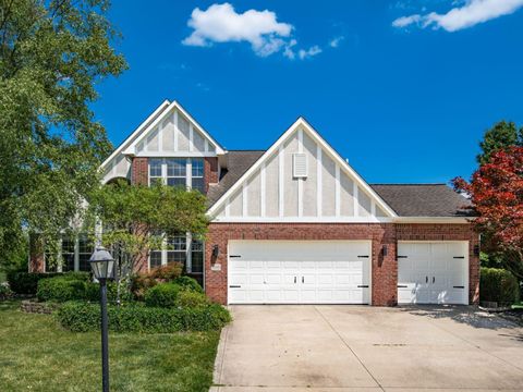 Photo of 7665 Kingman Place, Lewis Center, OH 43035 (MLS # 226024645)