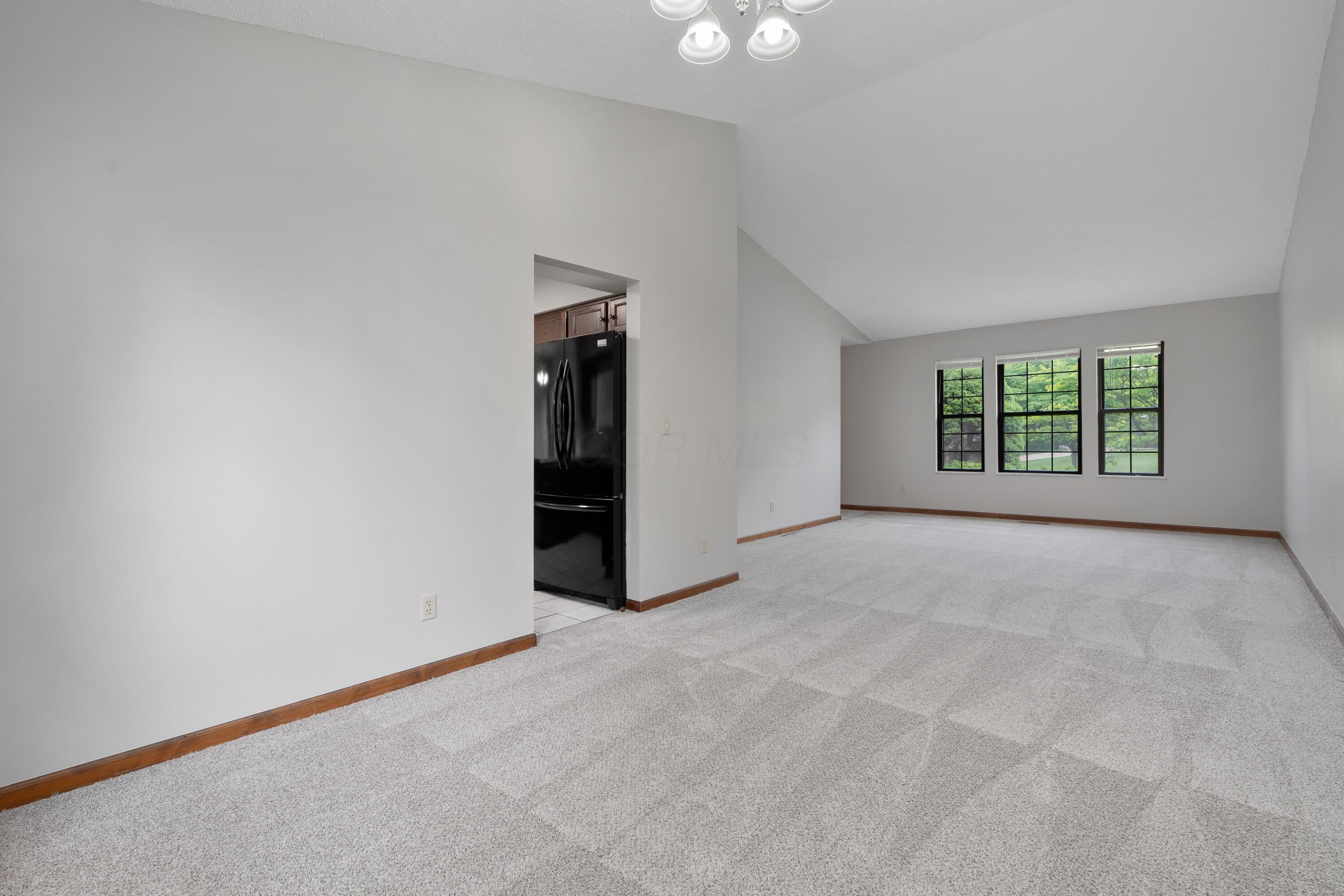 2321 Worthingwoods Boulevard, Powell, Ohio image 11