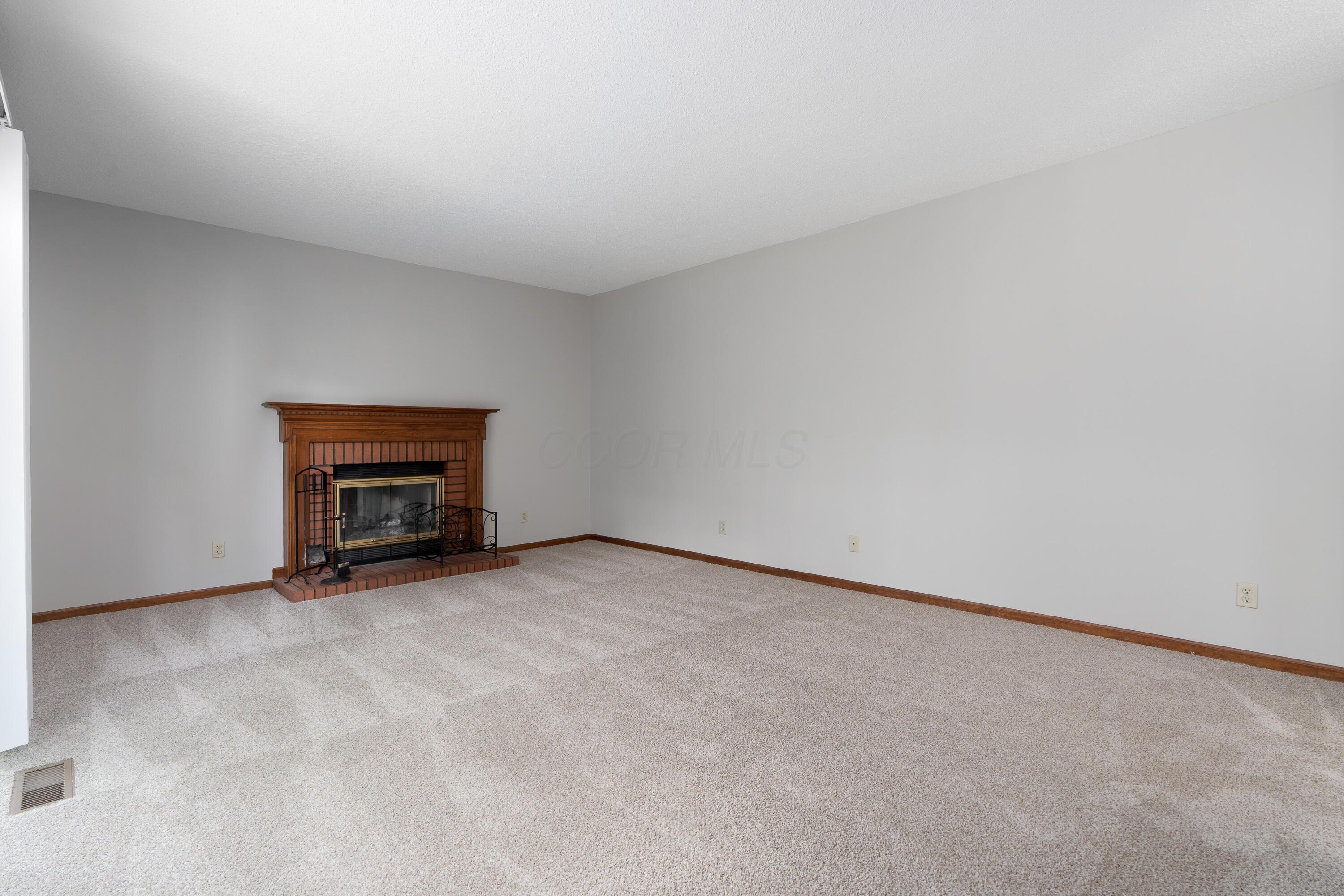 2321 Worthingwoods Boulevard, Powell, Ohio image 23