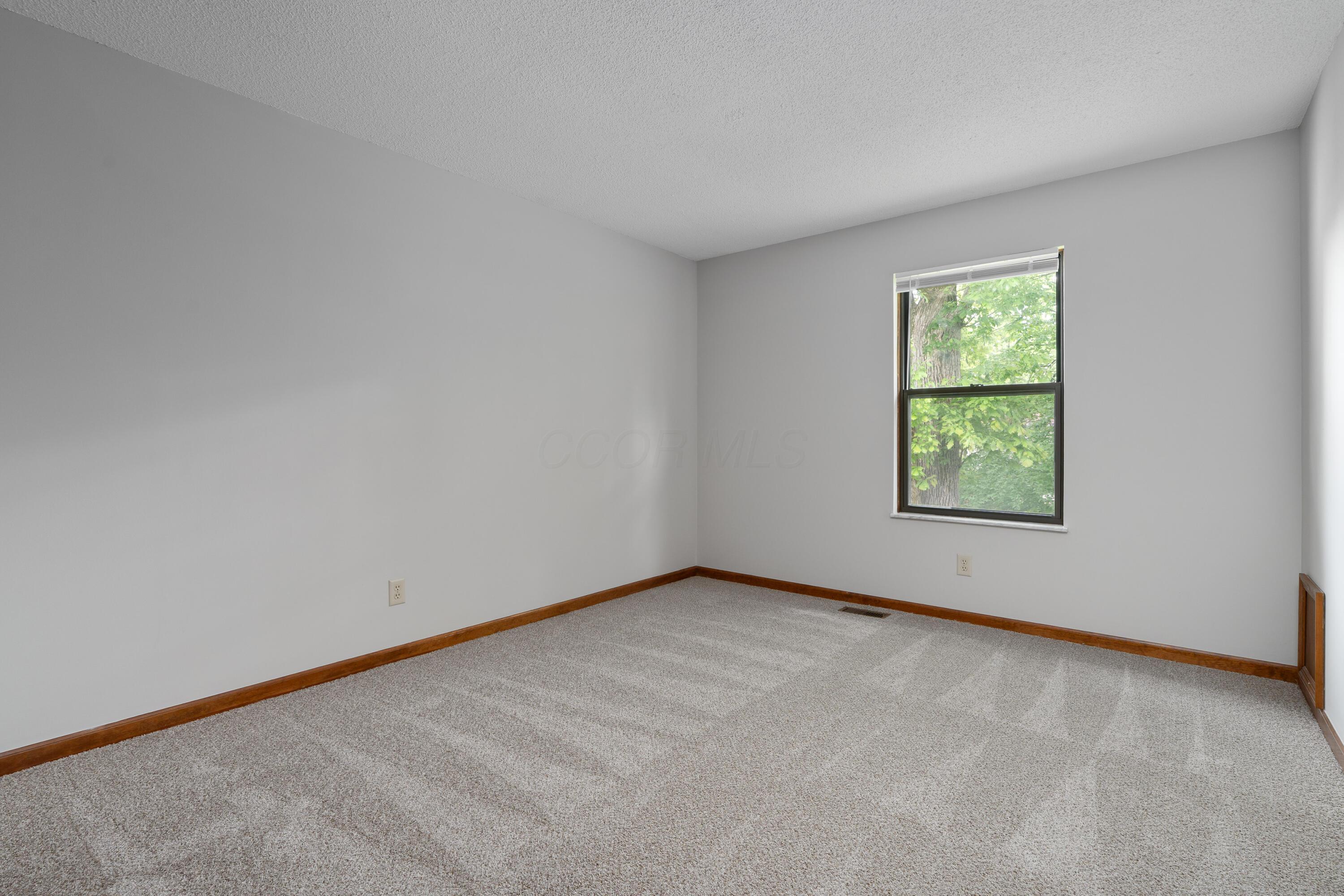 2321 Worthingwoods Boulevard, Powell, Ohio image 35