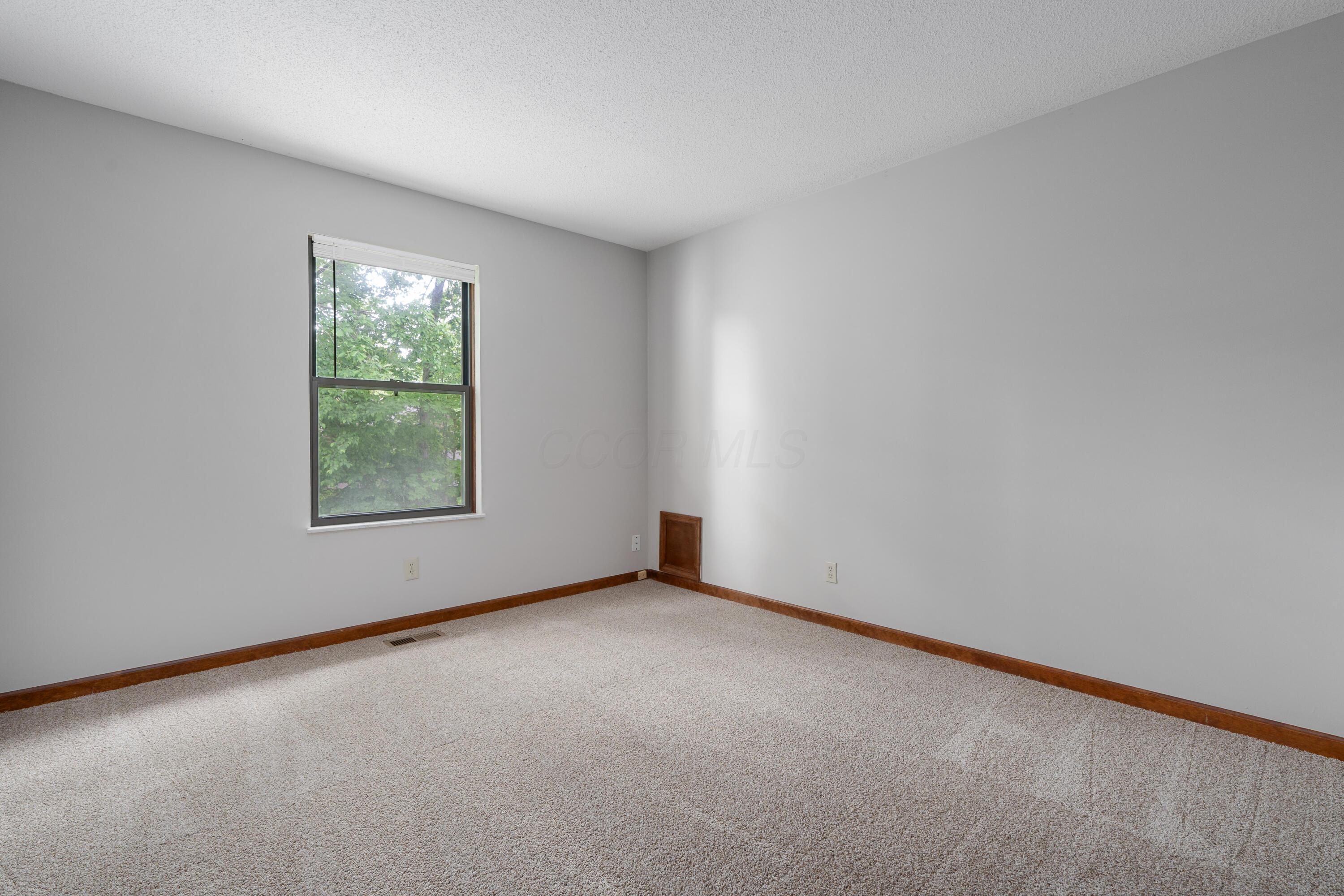 2321 Worthingwoods Boulevard, Powell, Ohio image 33