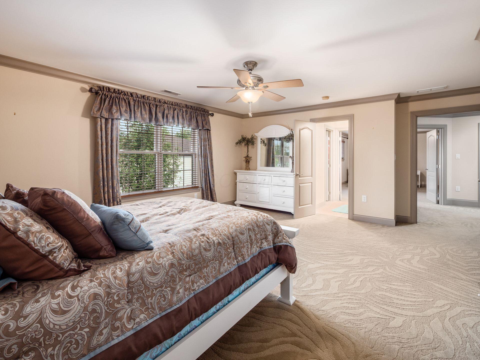 9347 Naples Lane, Dublin, Ohio image 33