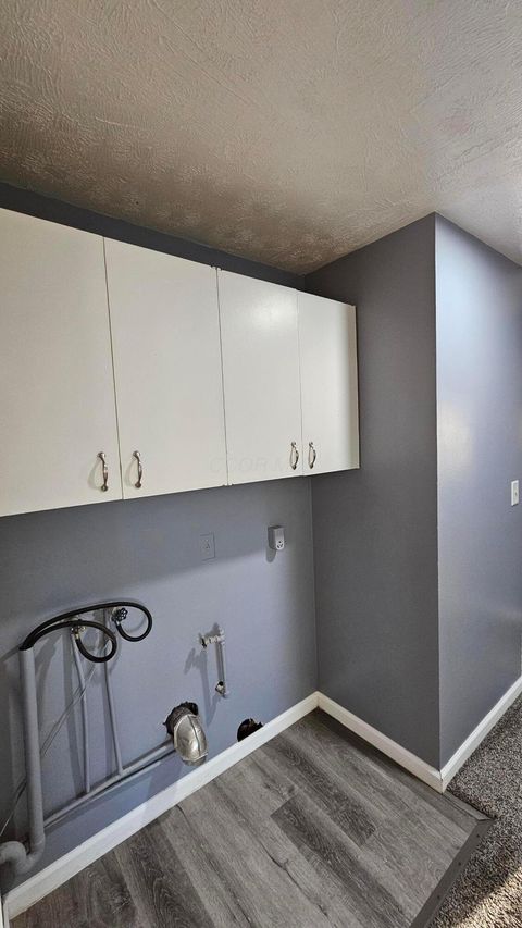 Tiny photo for 435 Redmond Road, Columbus, OH 43228 (MLS # 225037525)