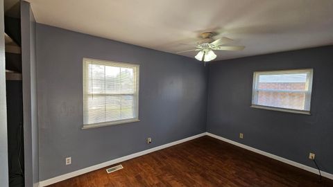 Tiny photo for 435 Redmond Road, Columbus, OH 43228 (MLS # 225037525)