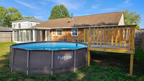 Tiny photo for 435 Redmond Road, Columbus, OH 43228 (MLS # 225037525)