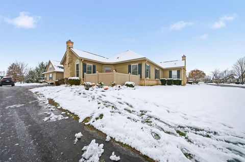 Tiny photo for 1393 Cascade Drive 19 #19, Grove City, OH 43123 (MLS # 225044765)