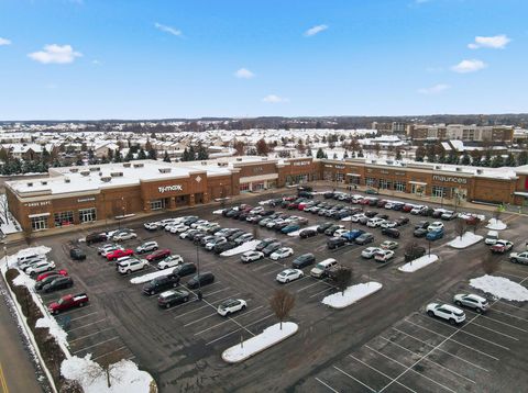 Tiny photo for 1393 Cascade Drive 19 #19, Grove City, OH 43123 (MLS # 225044765)