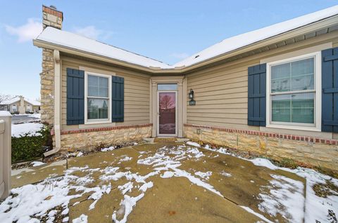 Tiny photo for 1393 Cascade Drive 19 #19, Grove City, OH 43123 (MLS # 225044765)