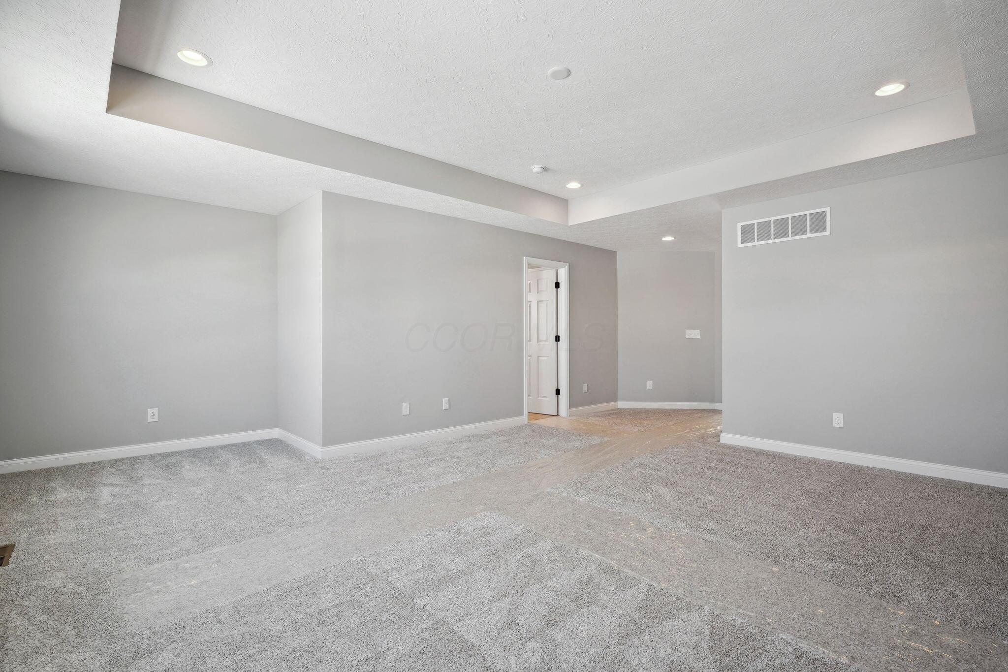 1618 Dalbey Lane, Delaware, Ohio image 36