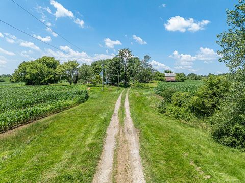 Tiny photo for 10159 Lake Road NE, Millersport, OH 43046 (MLS # 225045375)